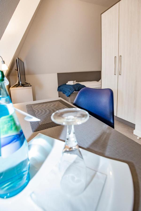 Hotel "Zur Muehle" ホイエルスヴェルダ エクステリア 写真